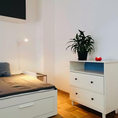 West Vibes Apartment Загреб Экстерьер фото